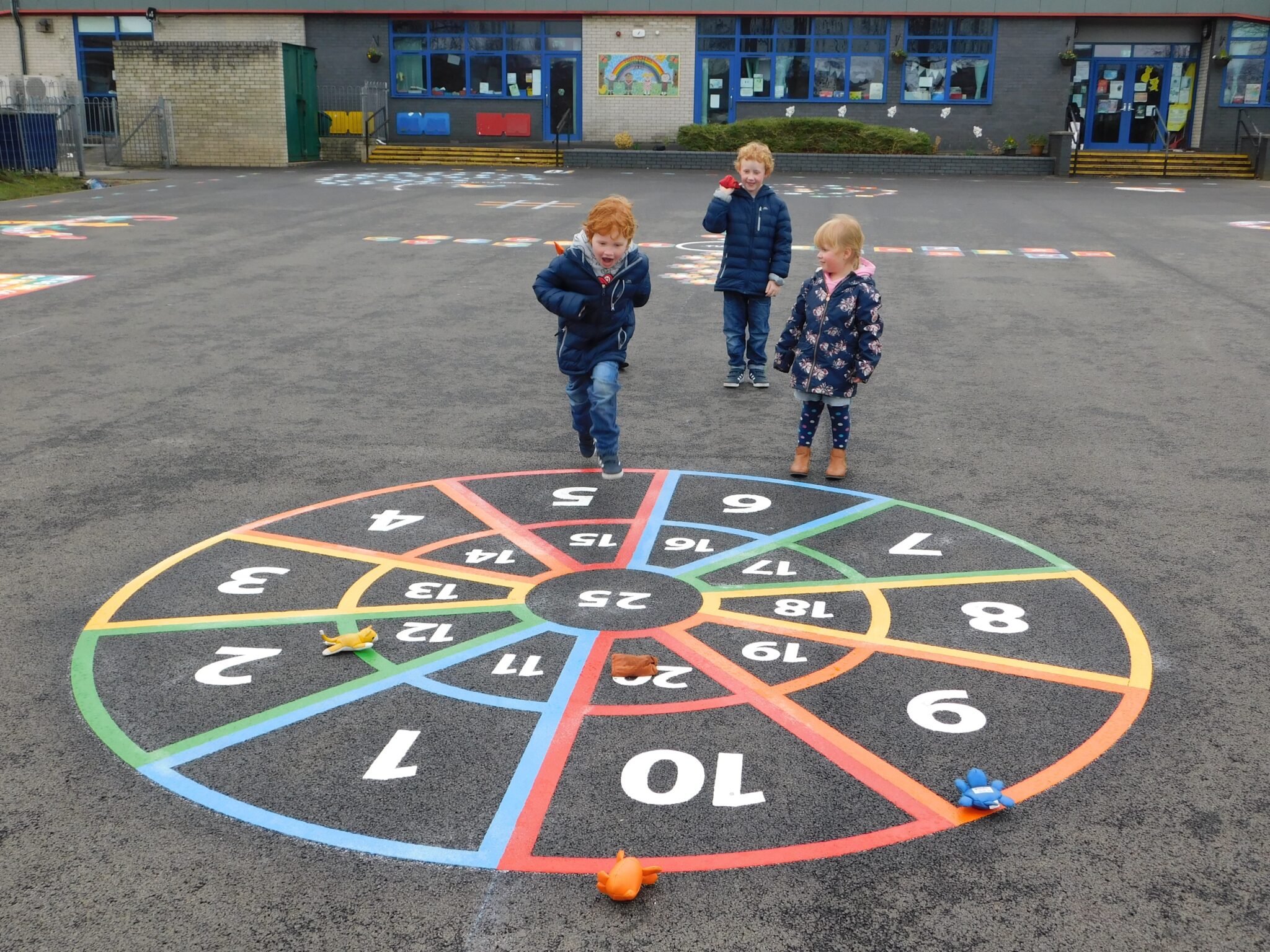 1-25 Outline Target